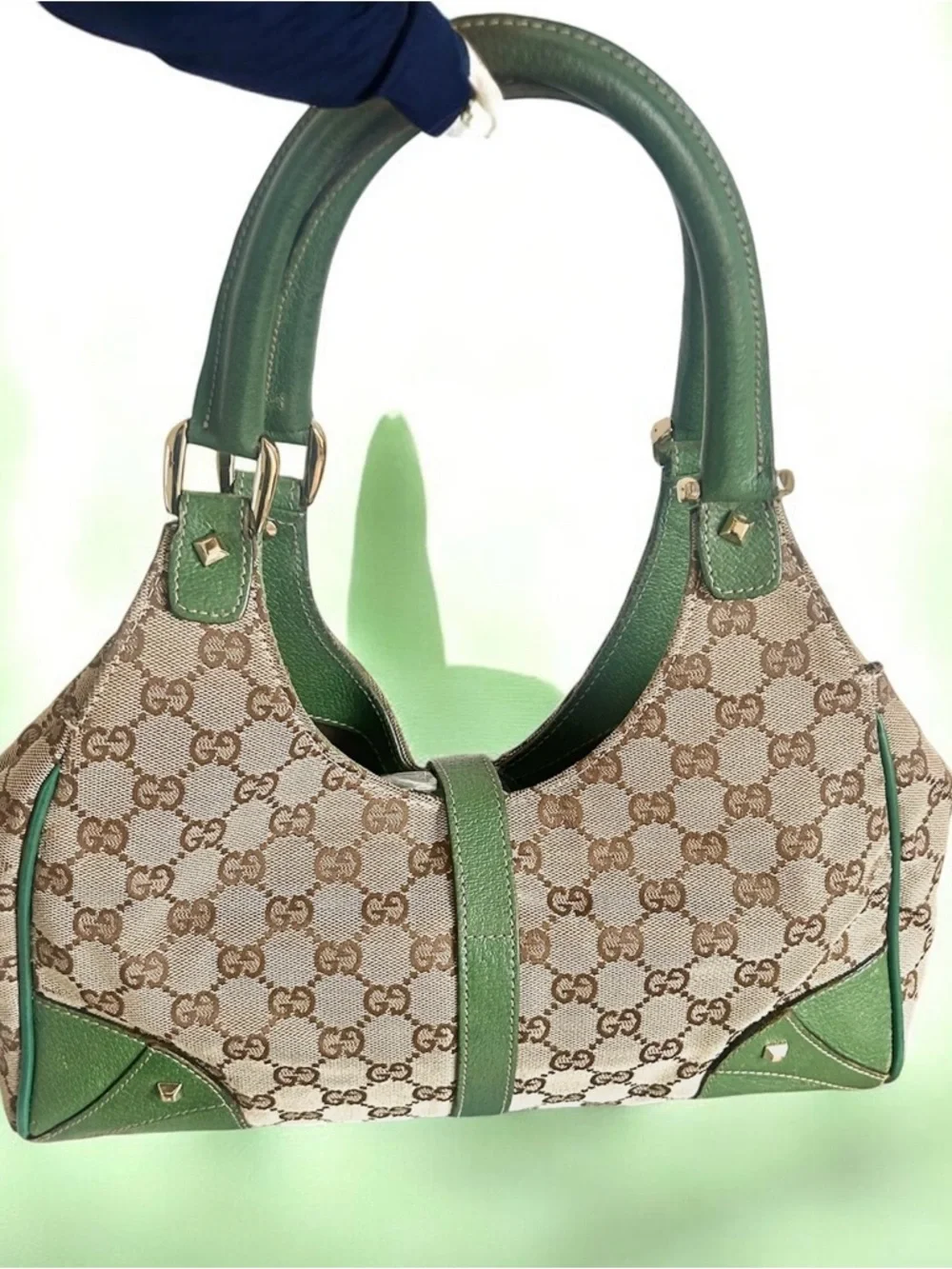 Gucci Jackie Bardot GG Hobo Shoulder
Bag - Green Leather Trim - Gold Hardware - Picture 2 of 16